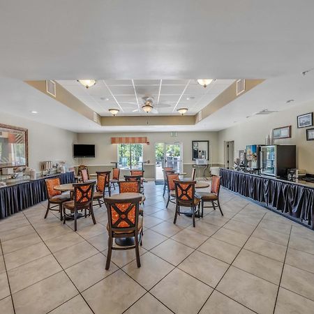 La Quinta By Wyndham Pcb Coastal Palms Hotel Upper Grand Lagoon Bagian luar foto