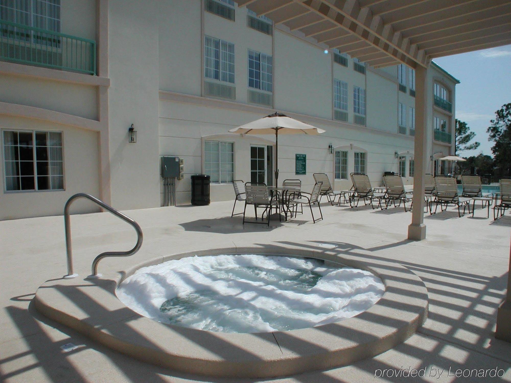 La Quinta By Wyndham Pcb Coastal Palms Hotel Upper Grand Lagoon Bagian luar foto